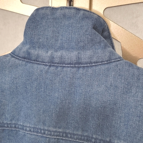 NWOT STORY ON LA Denim Cropped Distressed Jacket Shearling Collar - Picture 8 of 15